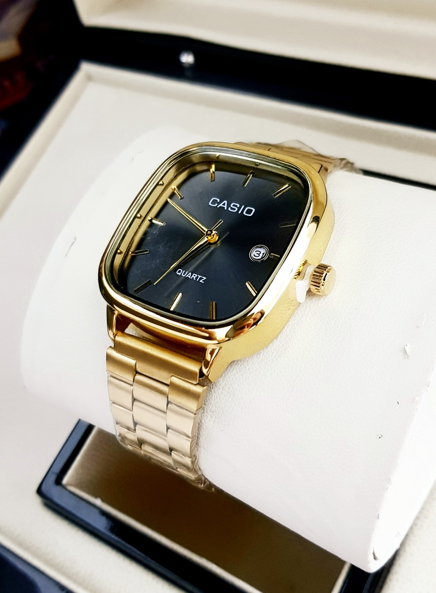 Casio Eclipse Dorado · vista 1