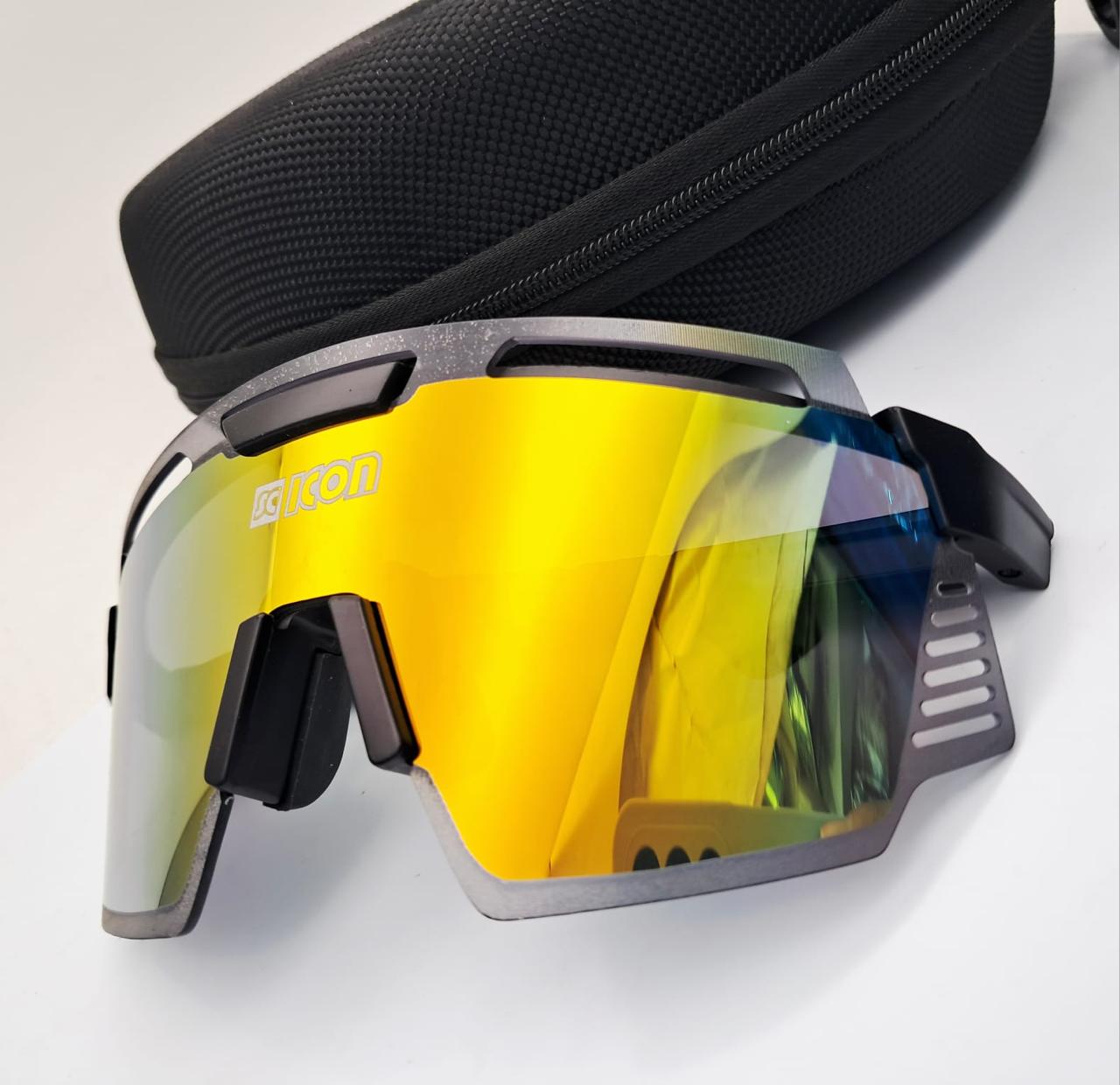 ICON SPORTS Gold Flash · Ref. IS-01 · vista 1