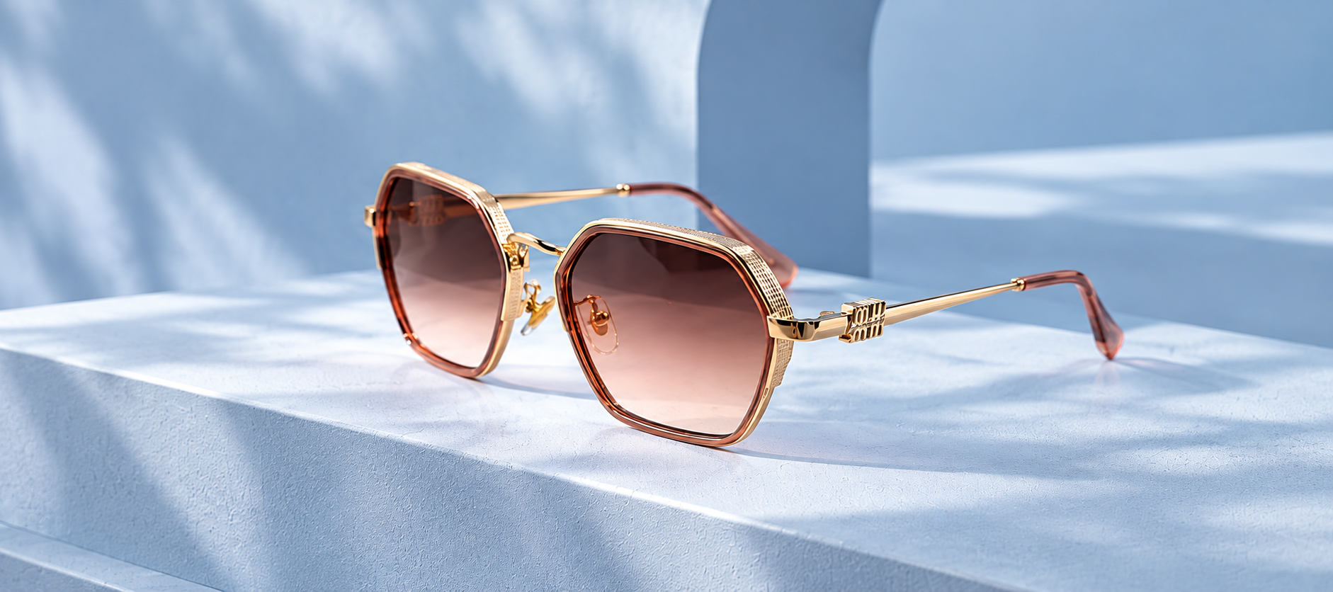 MIU•MIU Rose Crystal · Ref. MM-04 · vista 1