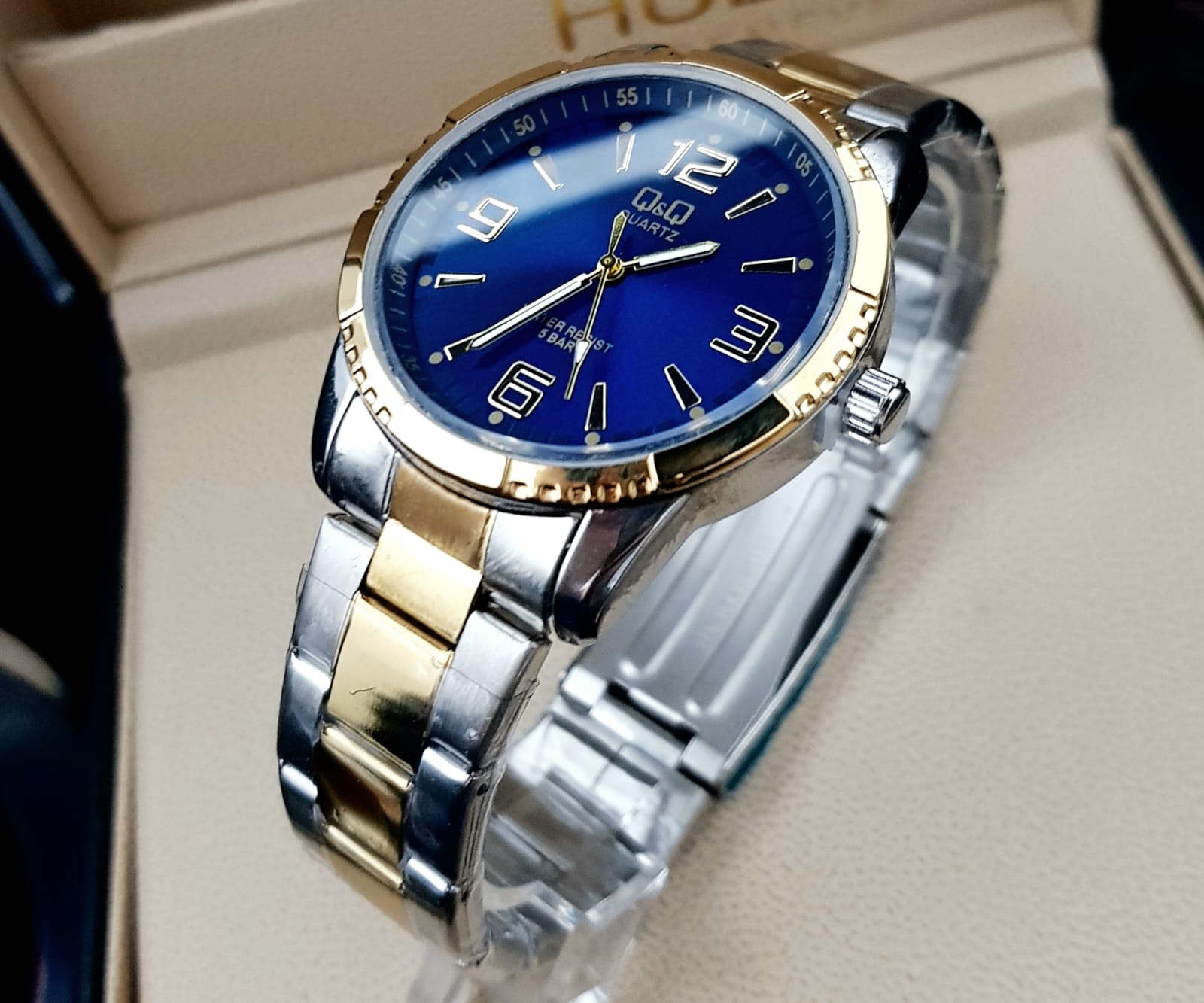 Q&Q Blue Bicolor · vista 1