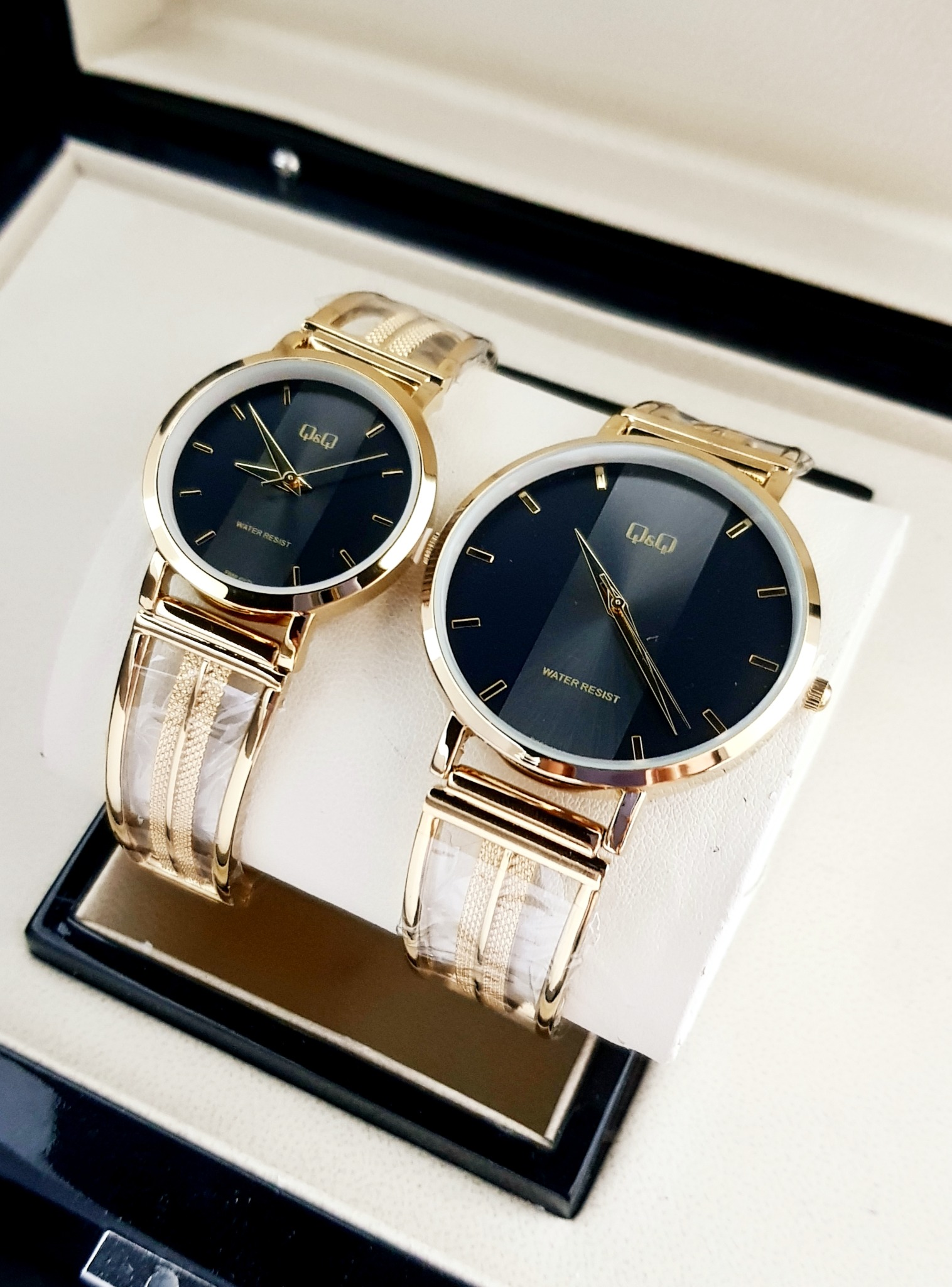 Q&Q Pareja Eclipse Gold · vista 1
