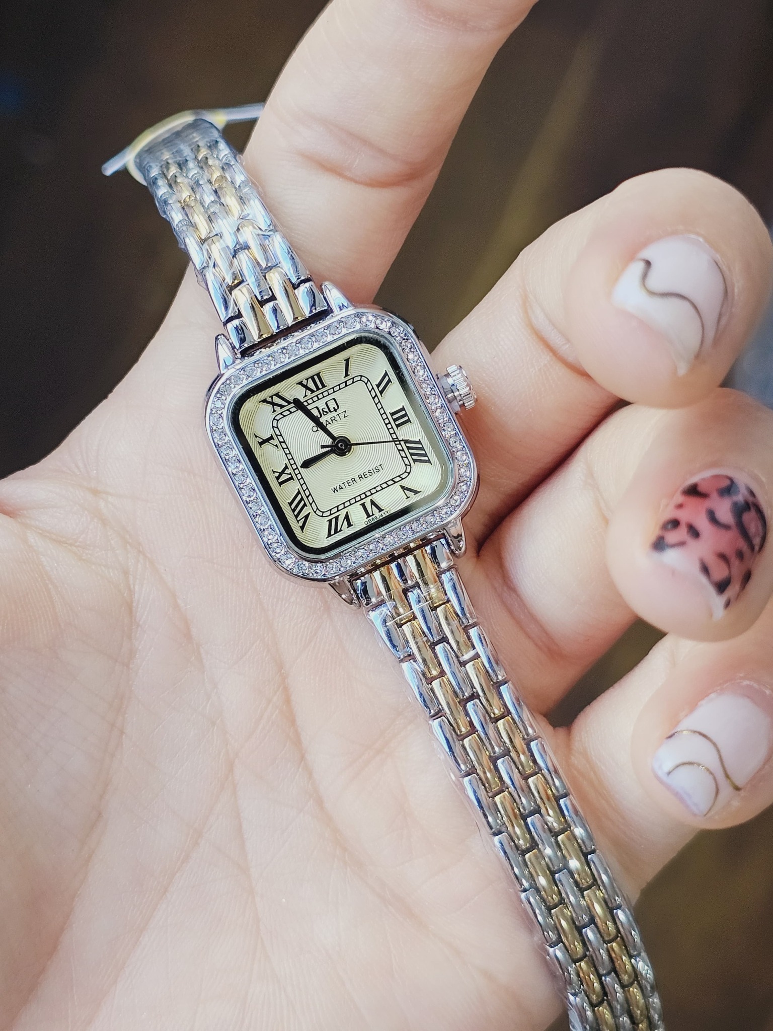 Q&Q Bicolor Verona · Ref. DM-18 · vista 1