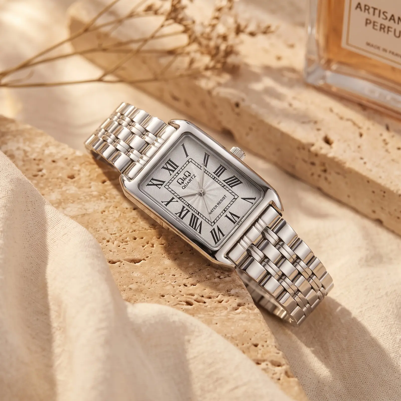 Q&Q Rectangular Silver Pearl · Ref. DM-124 · vista 1