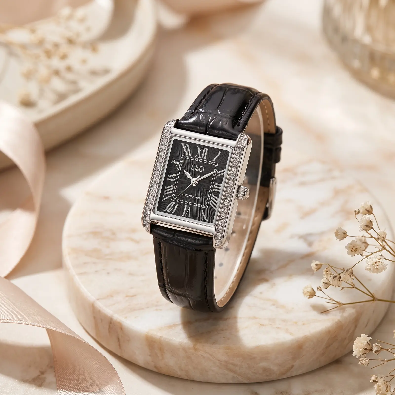 Q&Q Leather Black Onyx · Ref. DM-122 · vista 1